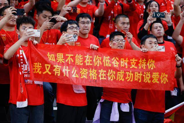 福勒：利物浦夏窗至少要买5到6名球员，需要能下底传中的球员
